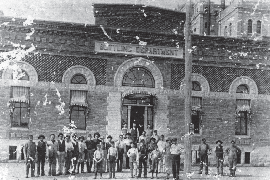San Antonio Brewing Association employees in front of the original Pearl bottling building, early 1900s. 